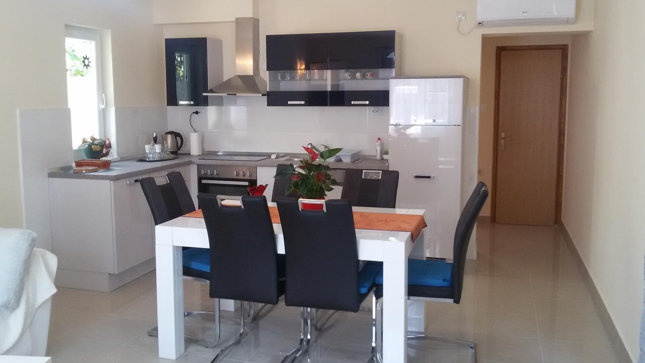 Apartment Anita Vodice Kültér fotó